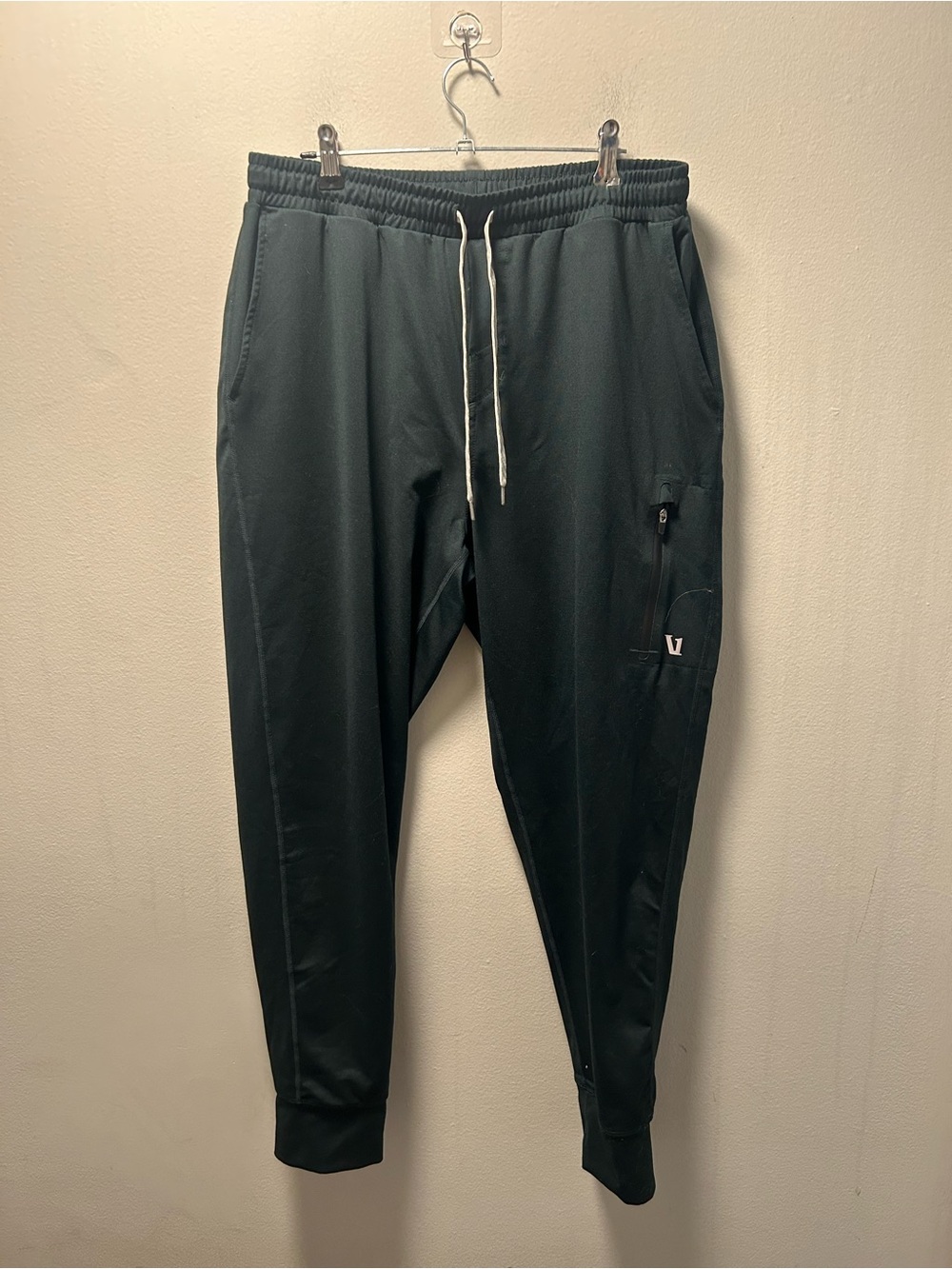 Vuori GreenMen's Jogger Sweatpants